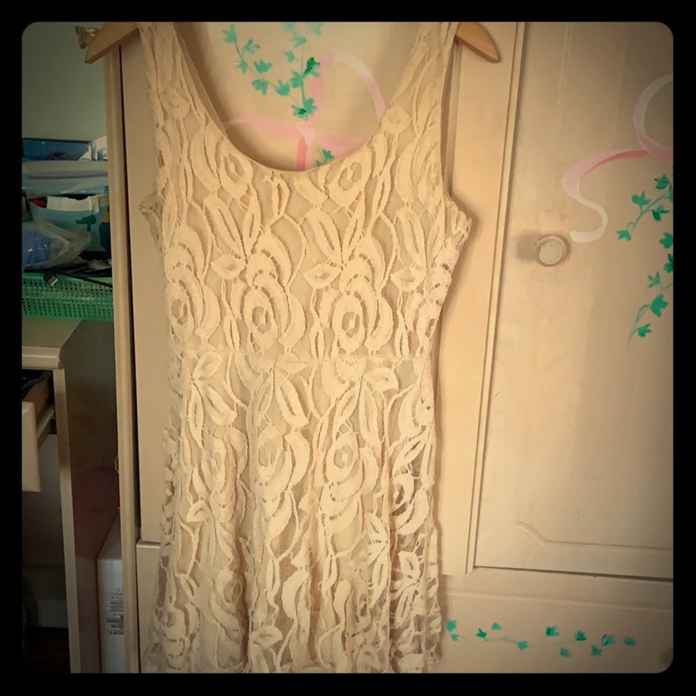 Unique cream, lacy circle dress